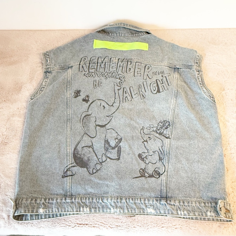 URLAZH Denim Graffiti Oversized Vest Elephants Size Small